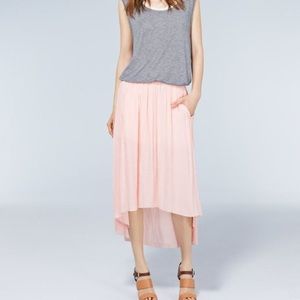 Aritzia Talula high-low midi skirt